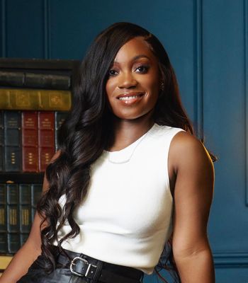 Portrait of Keosha Jenkins, Realtor.